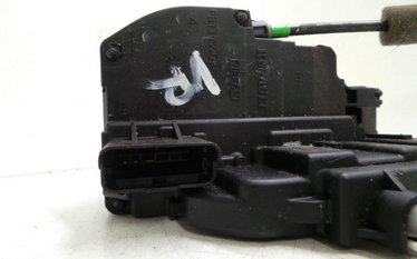 T&uuml;rschloss vorn rechts mit ZV Schloss Verriegelung Nissan Micra K12